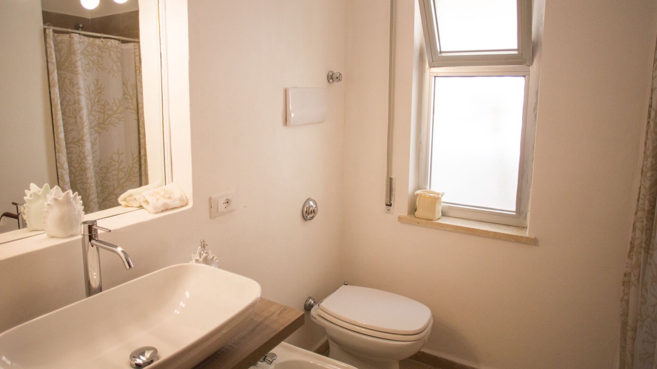 Photo of Bathroom in Addaura