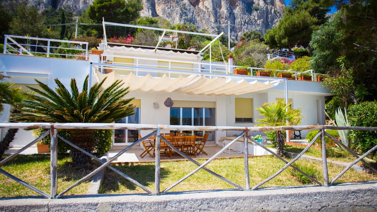 Photo of Patio Balcony in Addaura