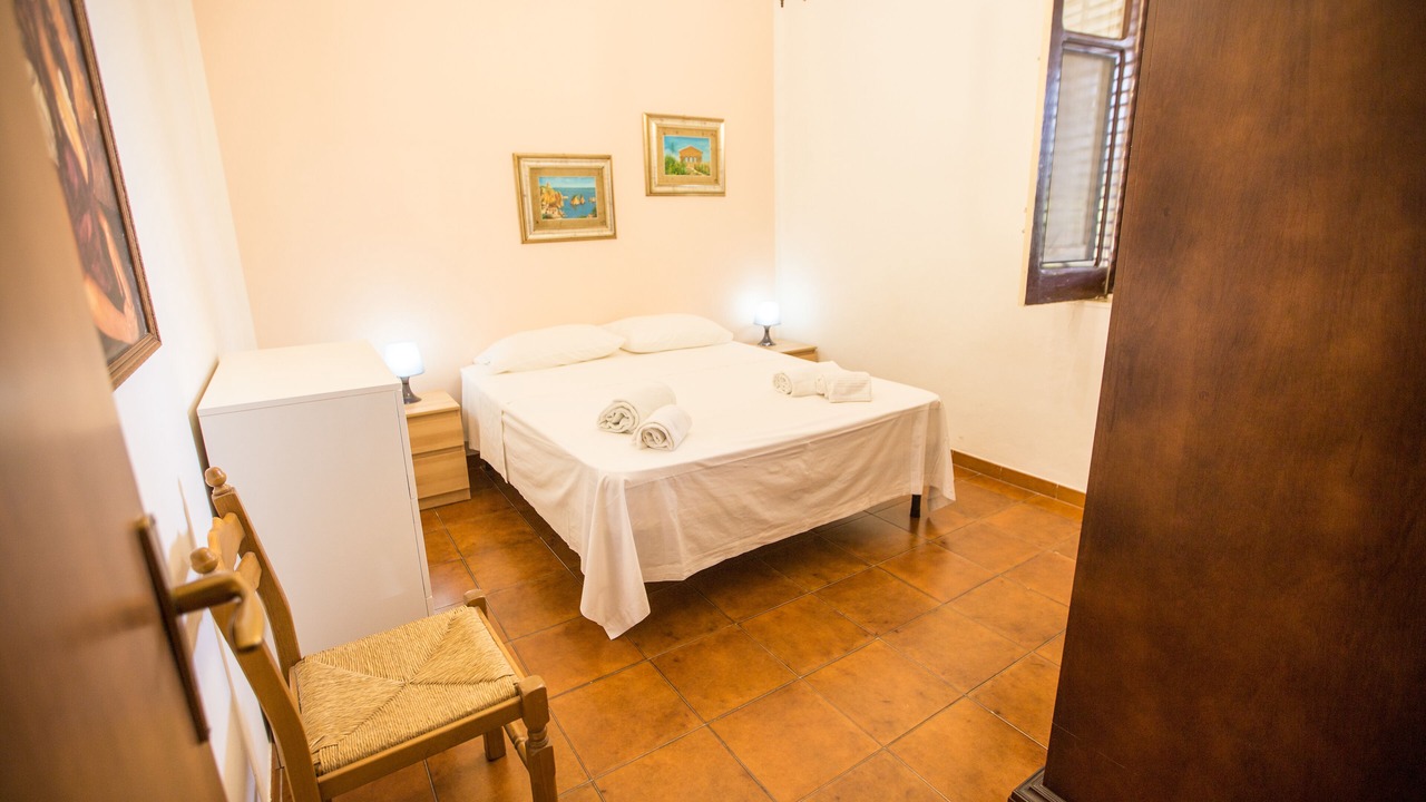 Photo of Bedroom in Scopello
