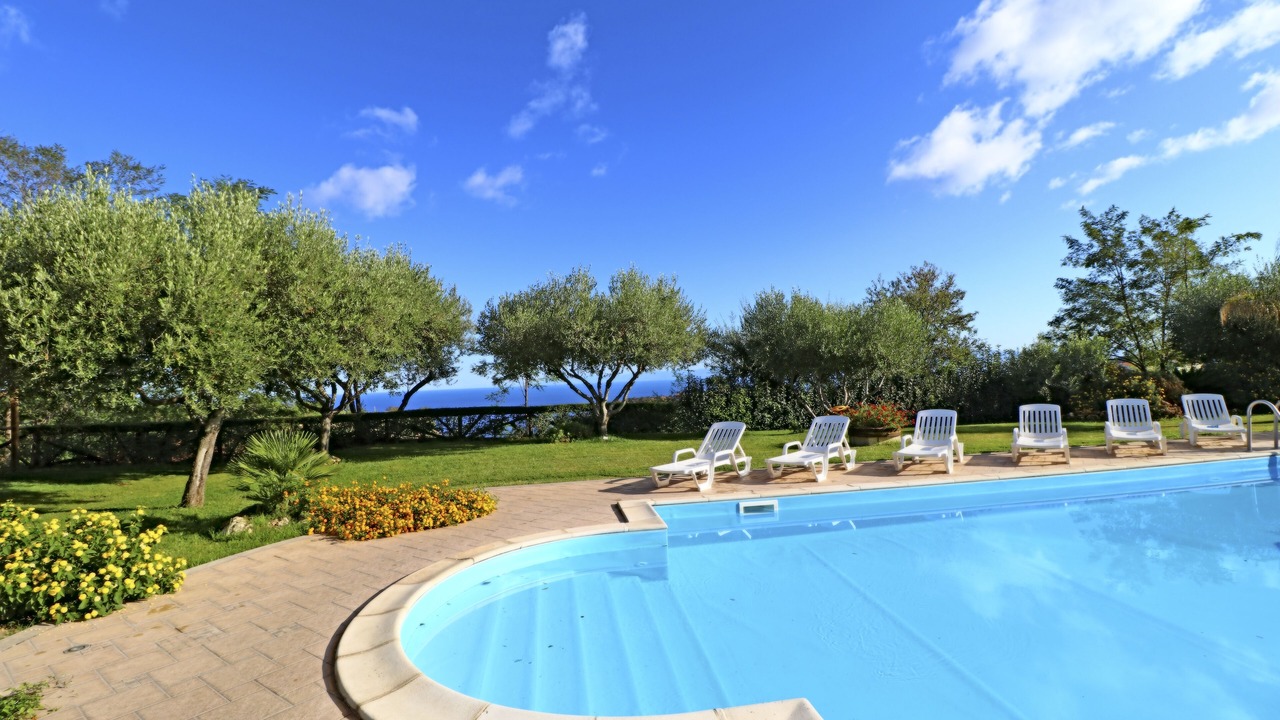 Photo of Outdoor in Gasponi