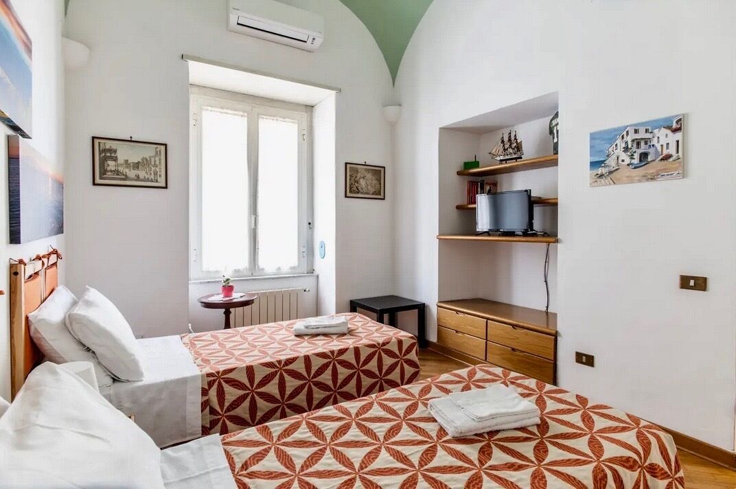 Photo of Bedroom in Bagnoli