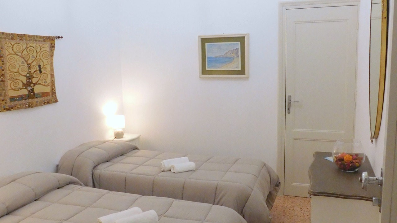 Photo of Bedroom in Trapani City Centre