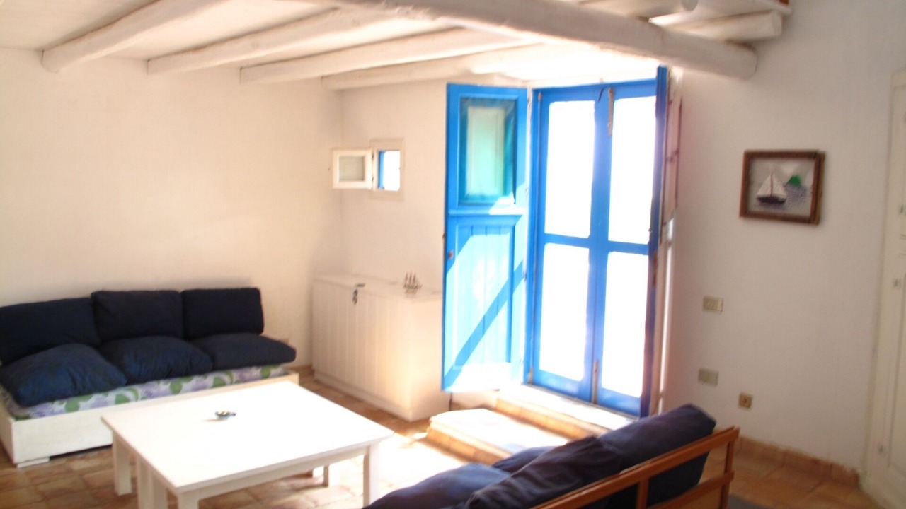 Photo of Livingroom in Santa Marina Salina