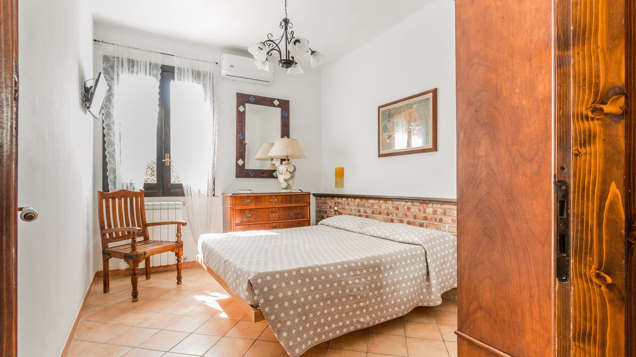 Photo of Bedroom in Cicirata Inizio
