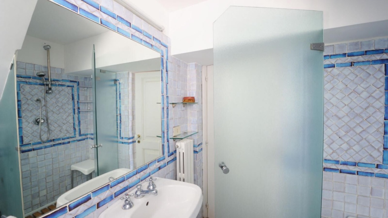 Photo of Bathroom in Atrani