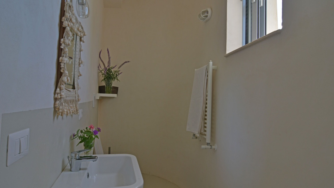Photo of Bathroom in Noto