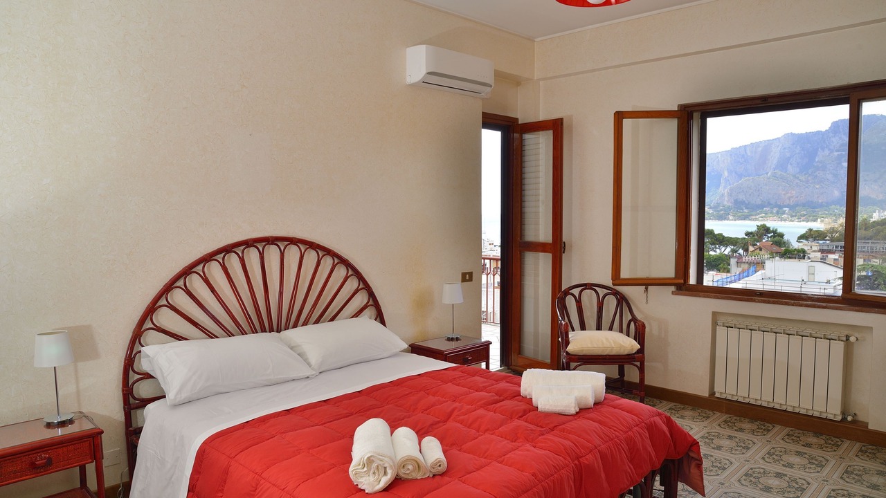 Photo of Bedroom in Mondello