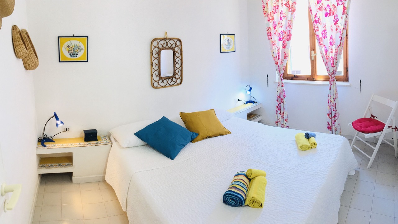 Photo of Bedroom in Scalea
