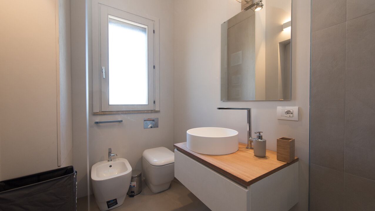 Photo of Bathroom in Carrozziere