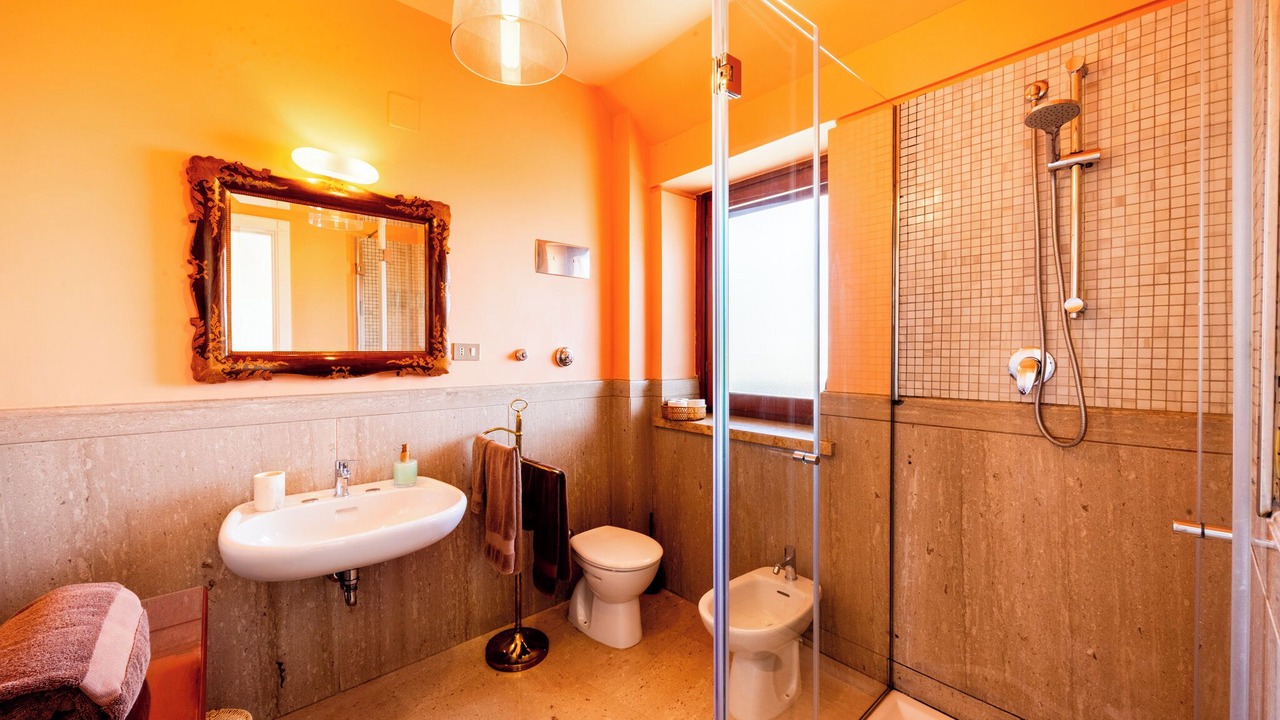 Photo of Bathroom in Kalsa