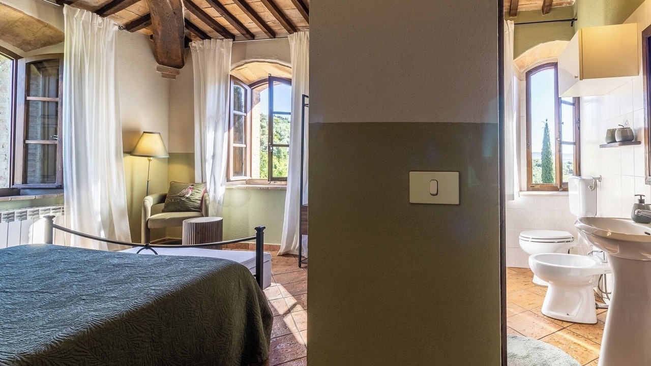 Photo of Bedroom in Montenero
