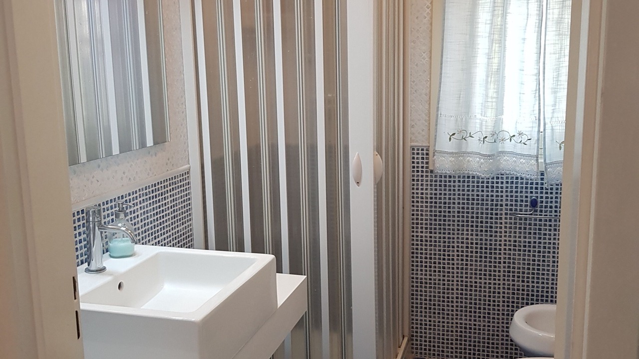 Photo of Bathroom in Arenella