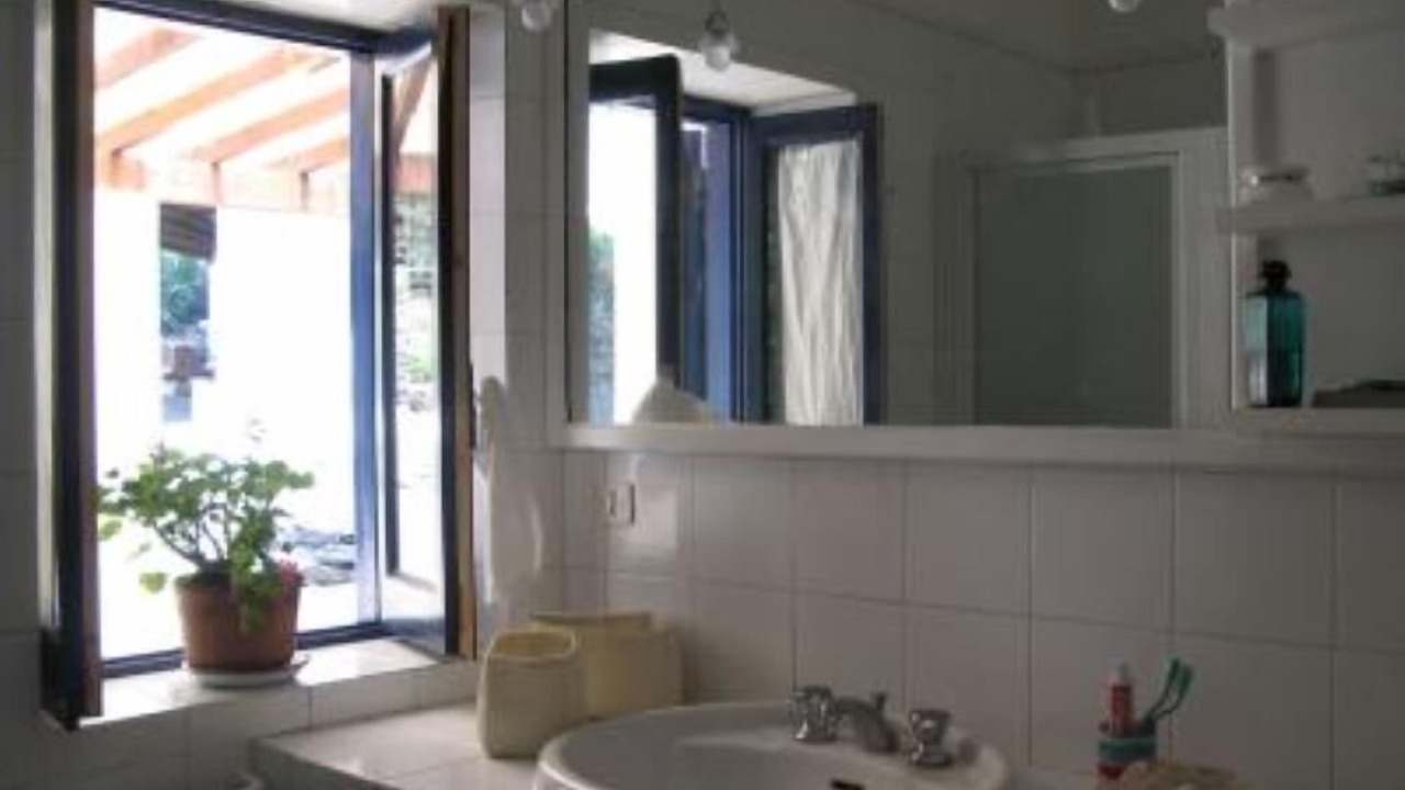 Photo of Bathroom in Vulcanello