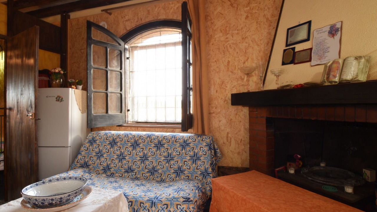 Photo of Livingroom in Syracuse