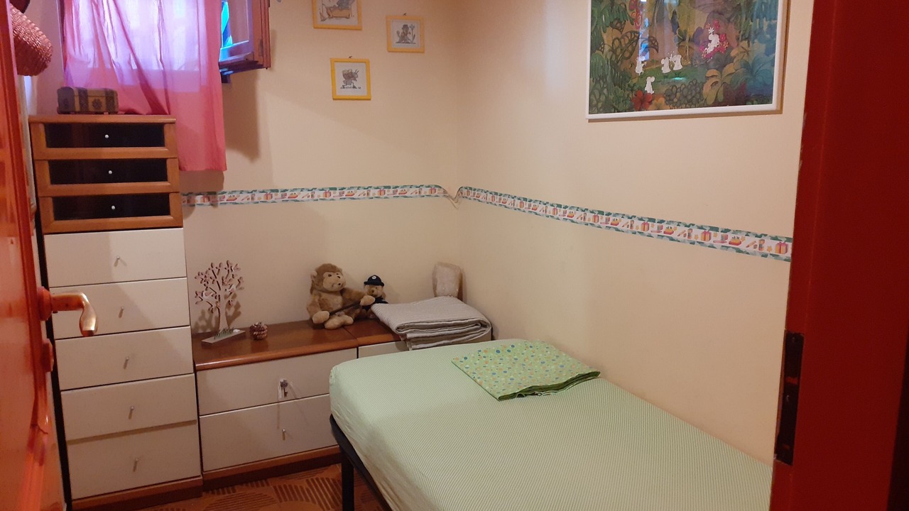 Photo of Bedroom in Rometta Marea