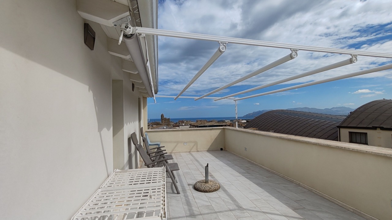 Photo of Patio Balcony in Alcamo Historic Center