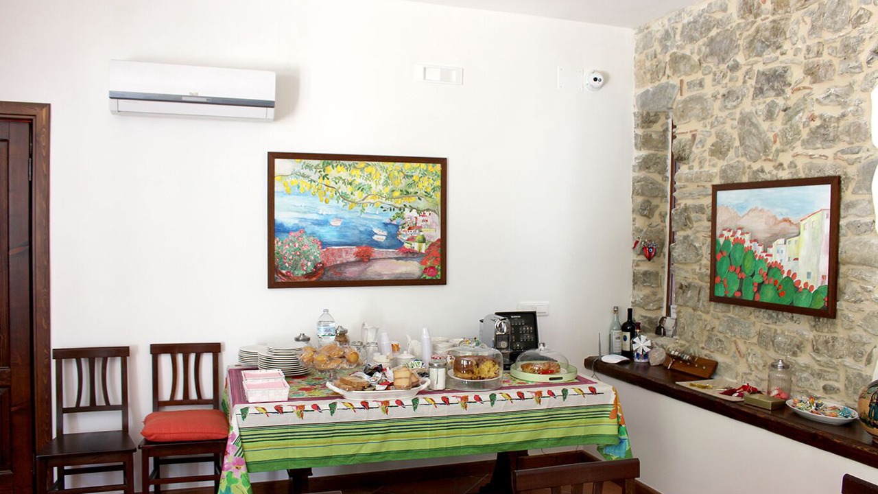 Photo of Others in Torchiara