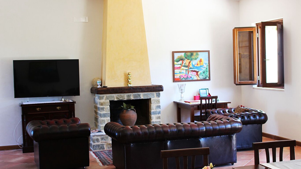 Photo of Others in Torchiara