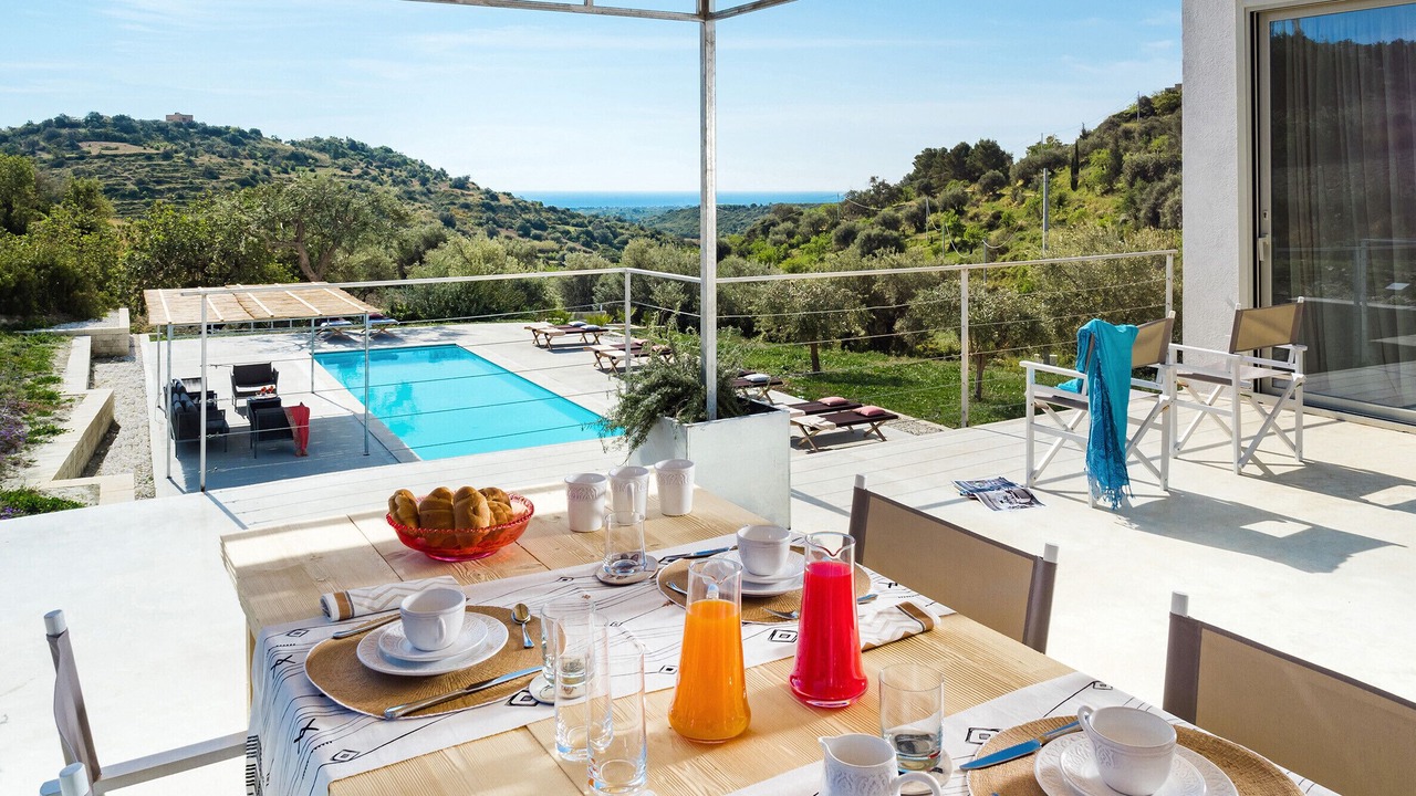 Photo of Outdoor in Avola
