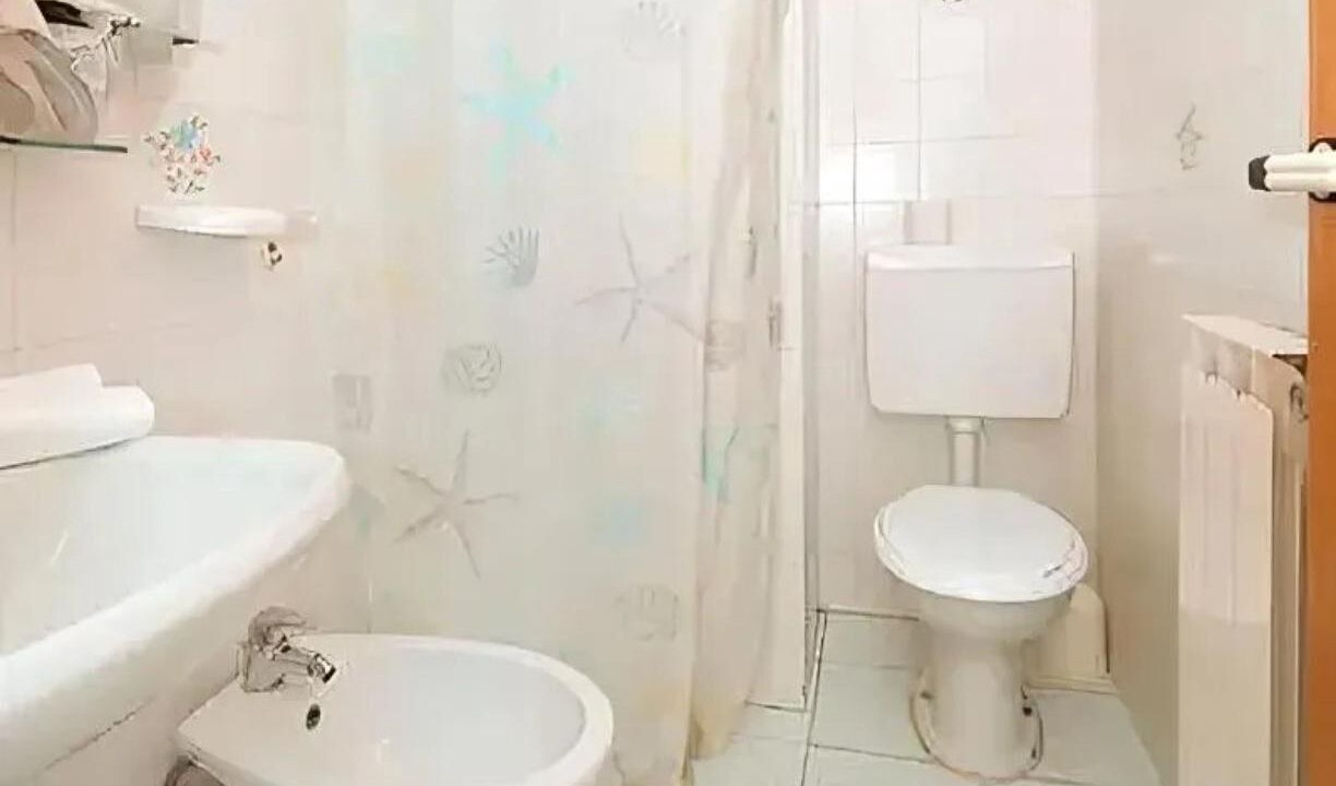 Photo of Bathroom in Panza
