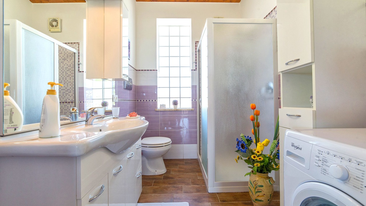 Photo of Bathroom in Menfi