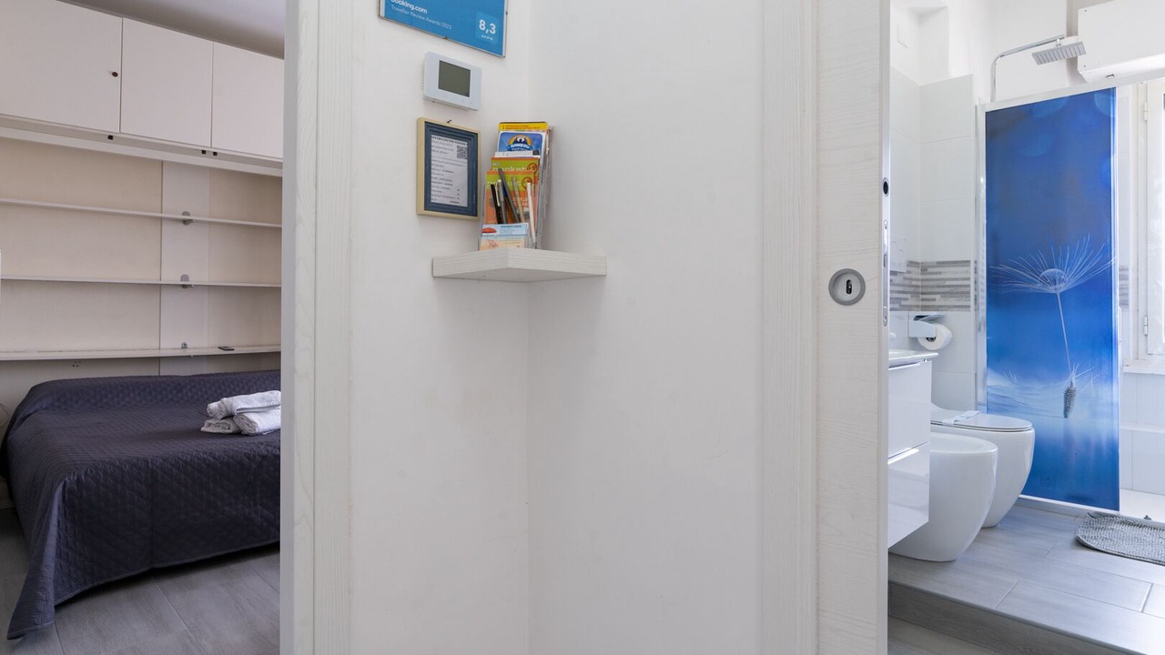 Photo of Bathroom in Quartiere XXXIII Lido di Ostia Ponente