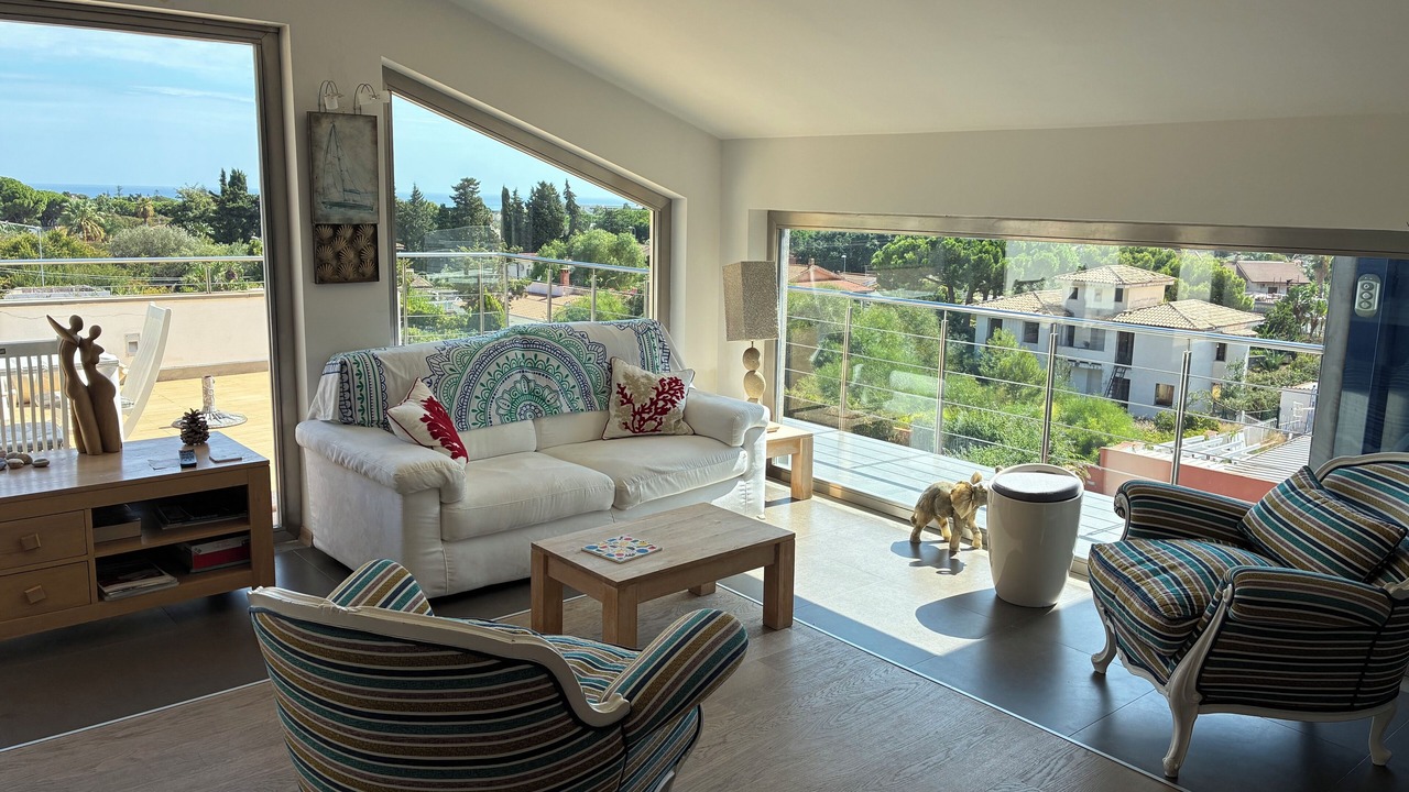 Photo of Livingroom in Mondello