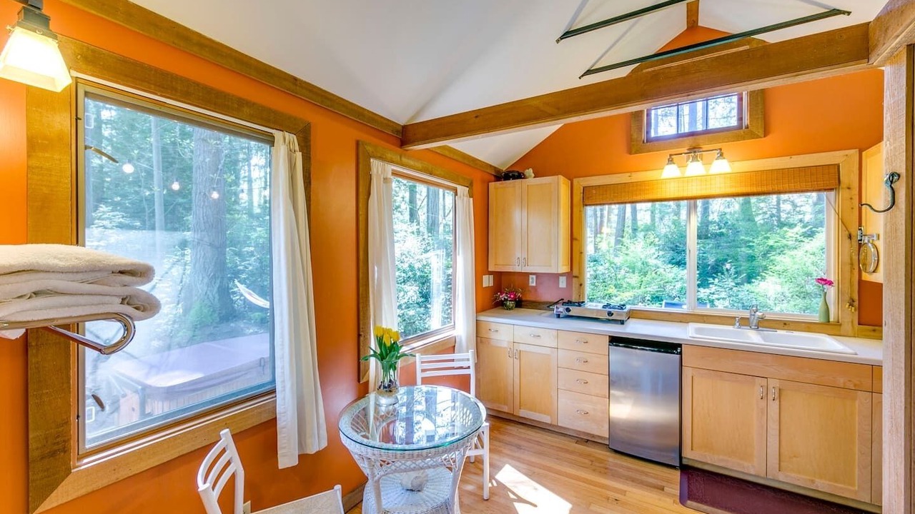 Photo of Kitchen in Rollingbay