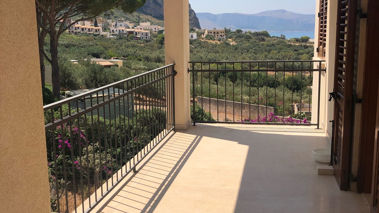 Photo of Outdoor in Macari