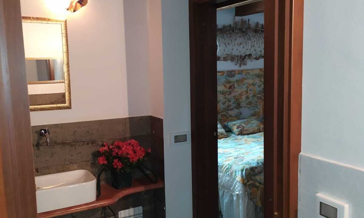 Photo of Bathroom in Marsala