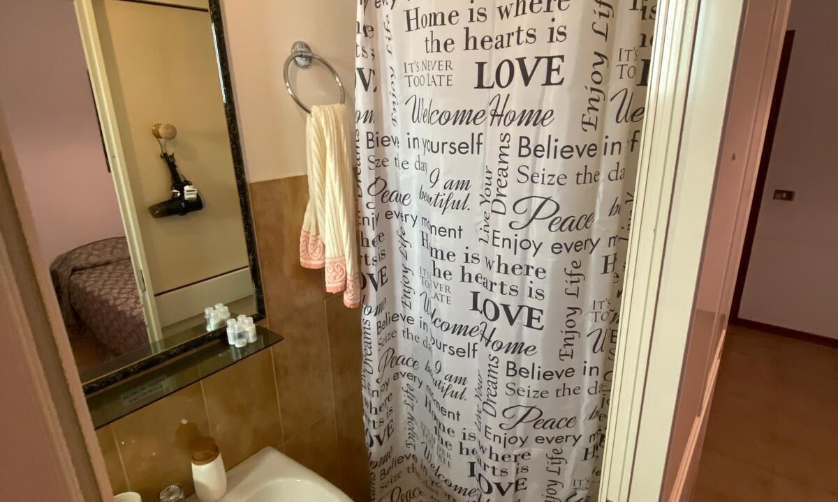 Photo of Bathroom in Resuttano