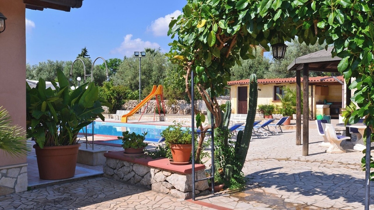 Photo of Outdoor in Solarino