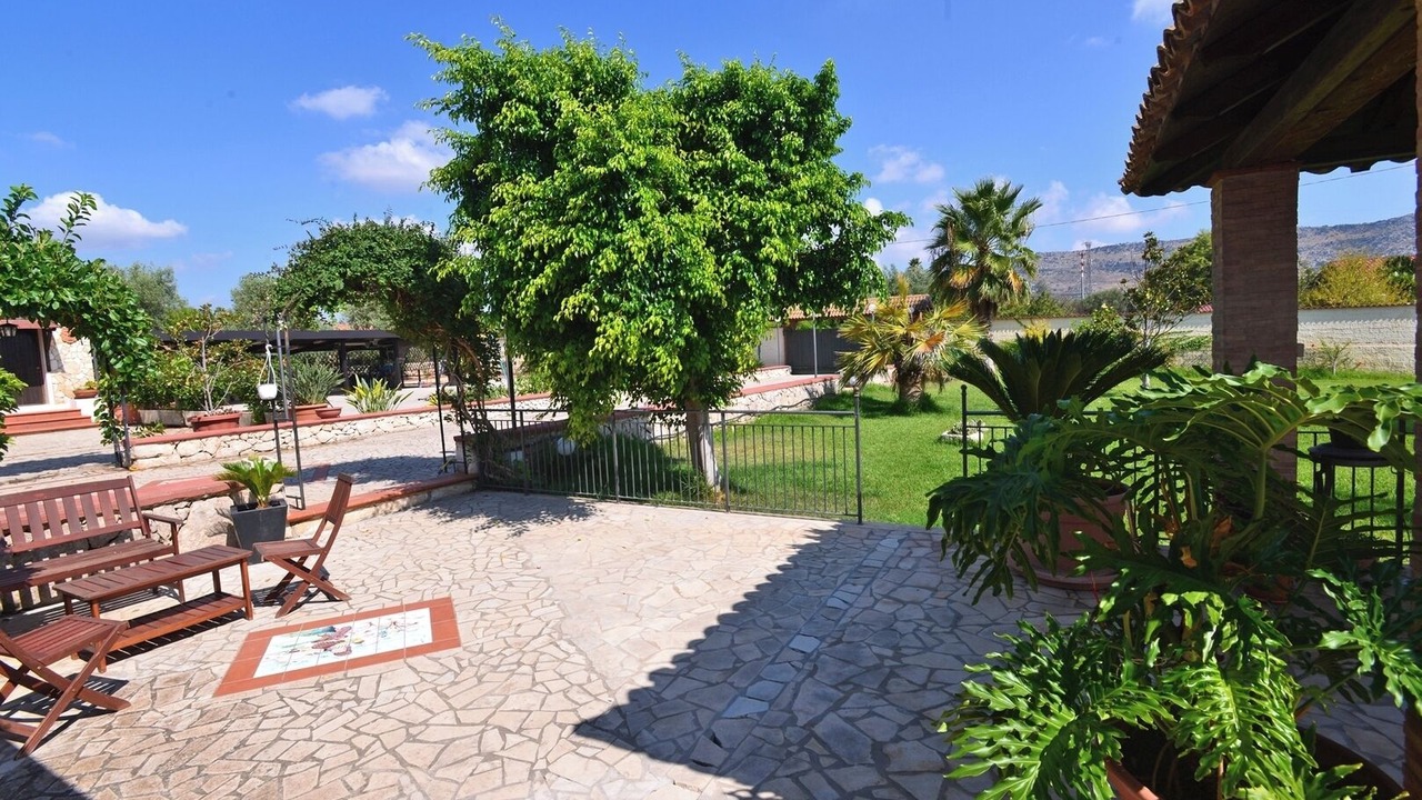 Photo of Patio Balcony in Solarino