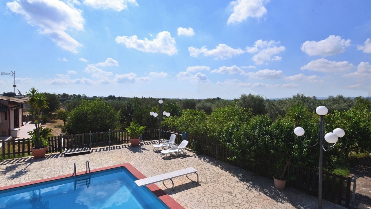 Photo of Outdoor in Solarino