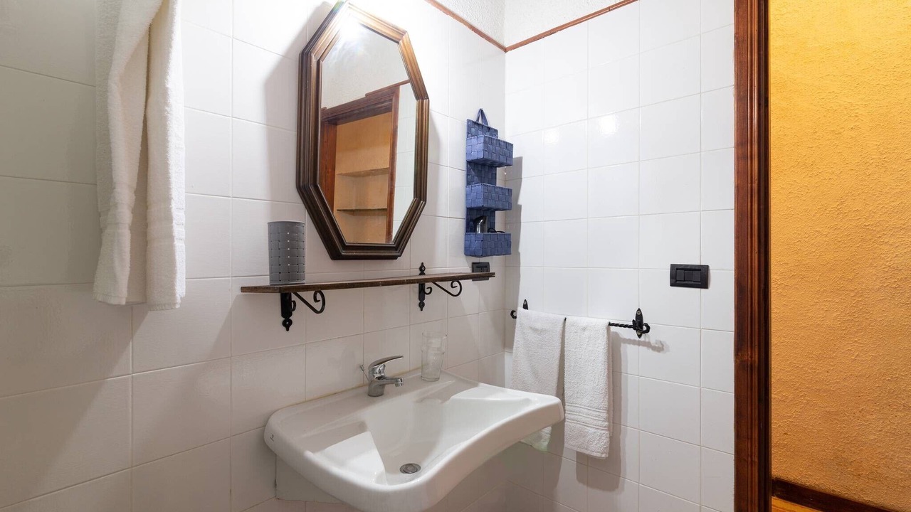 Photo of Bathroom in Porticalazzo