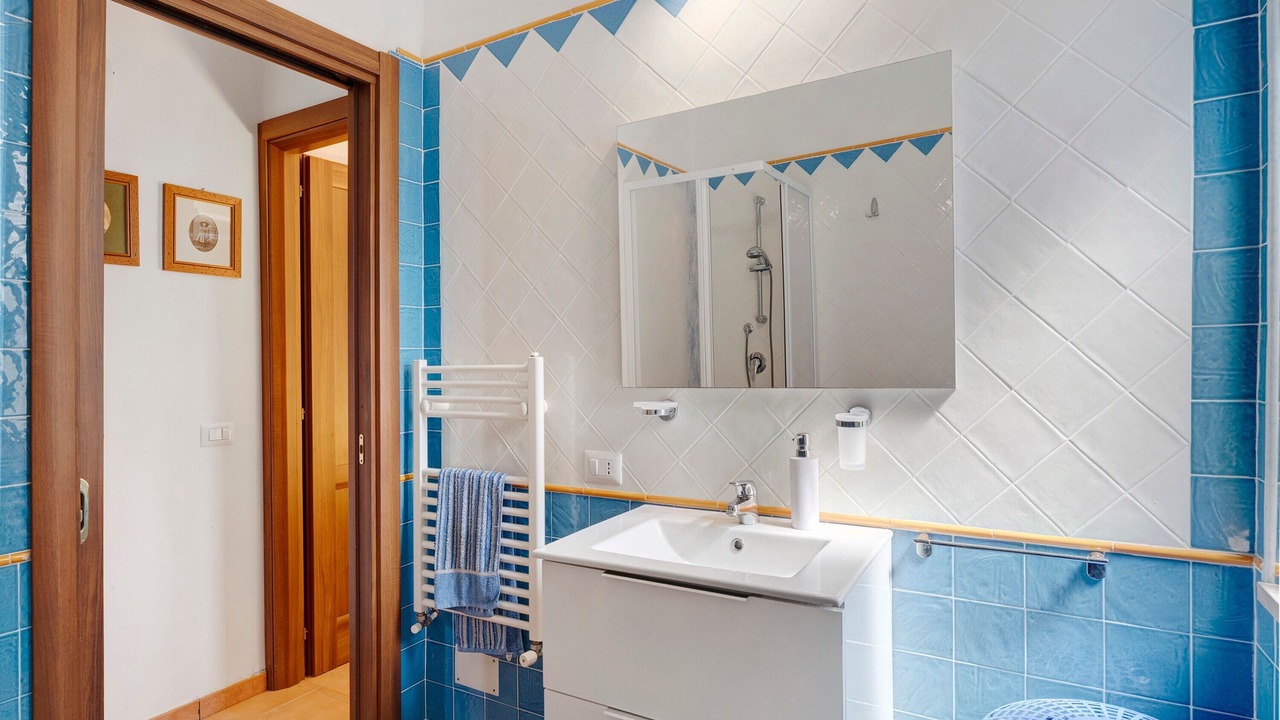 Photo of Bathroom in Laureana Cilento
