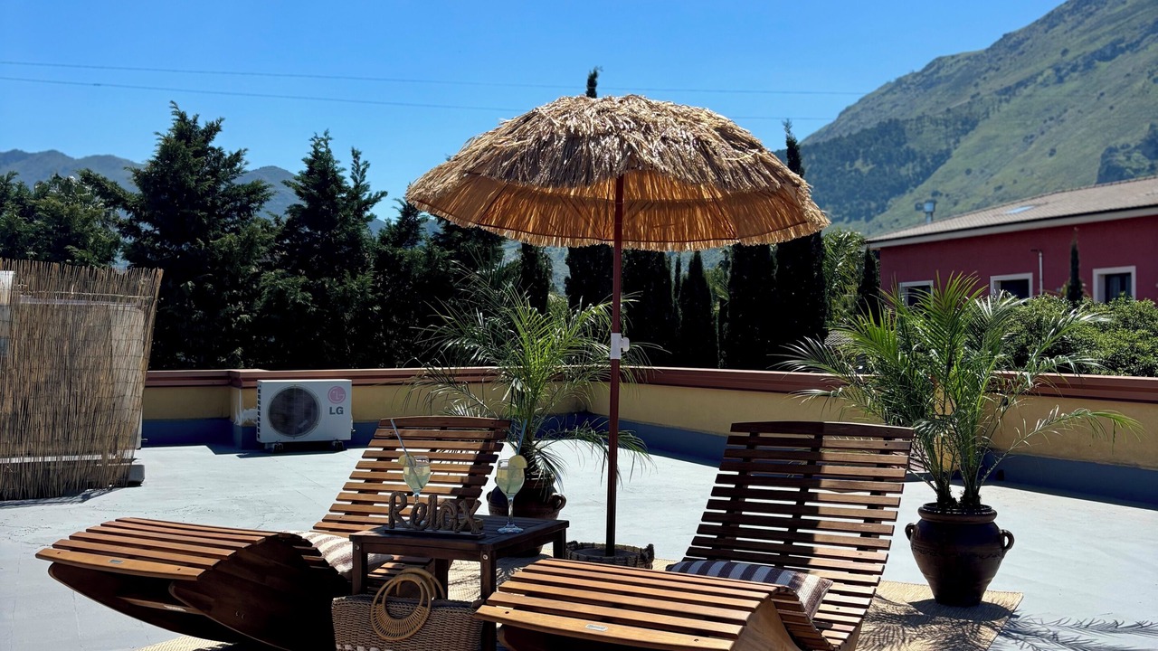Photo of Patio Balcony in Villa Grazia di Carini