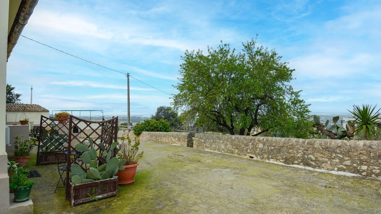 Photo of Others in Comiso