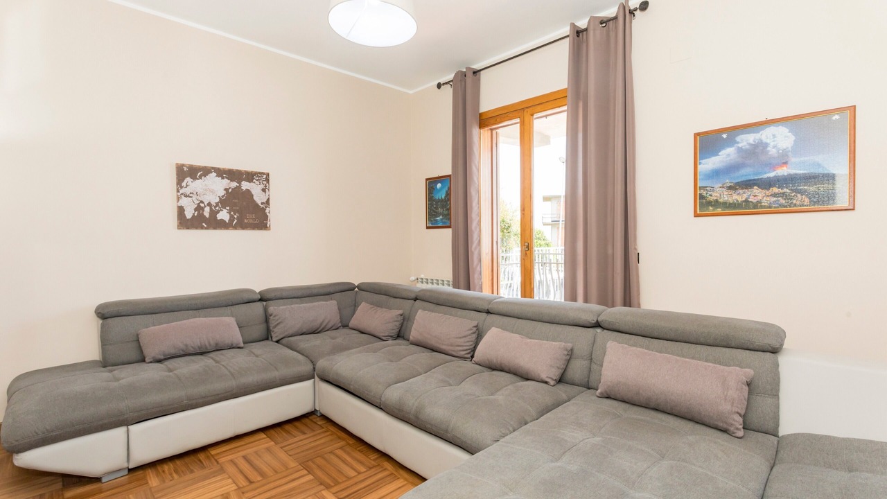 Photo of Livingroom in Milo