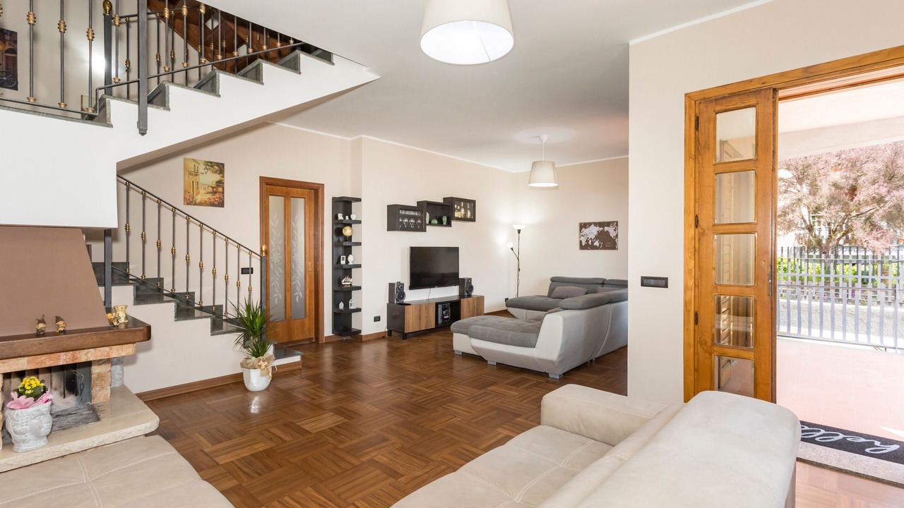 Photo of Livingroom in Milo