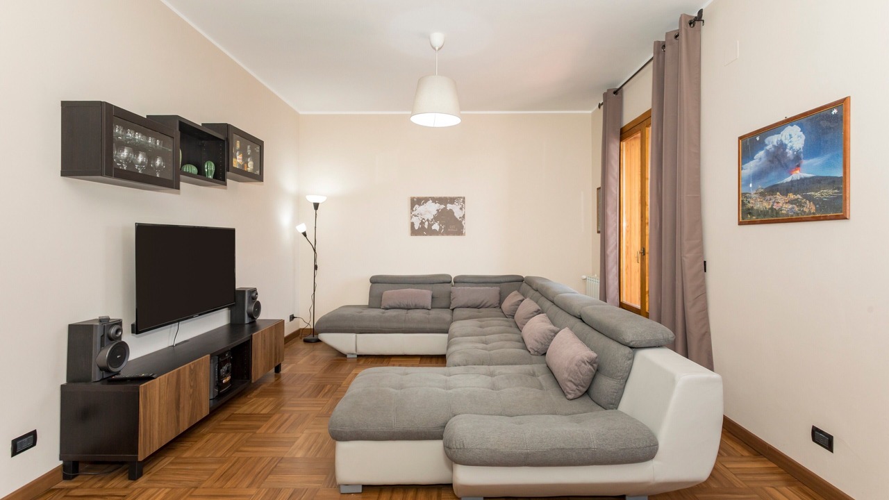 Photo of Livingroom in Milo