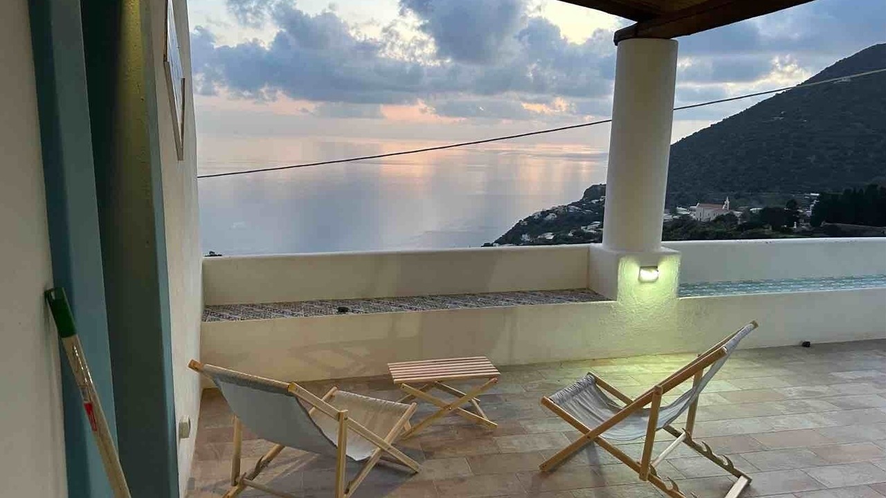 Photo of Patio Balcony in Filicudi