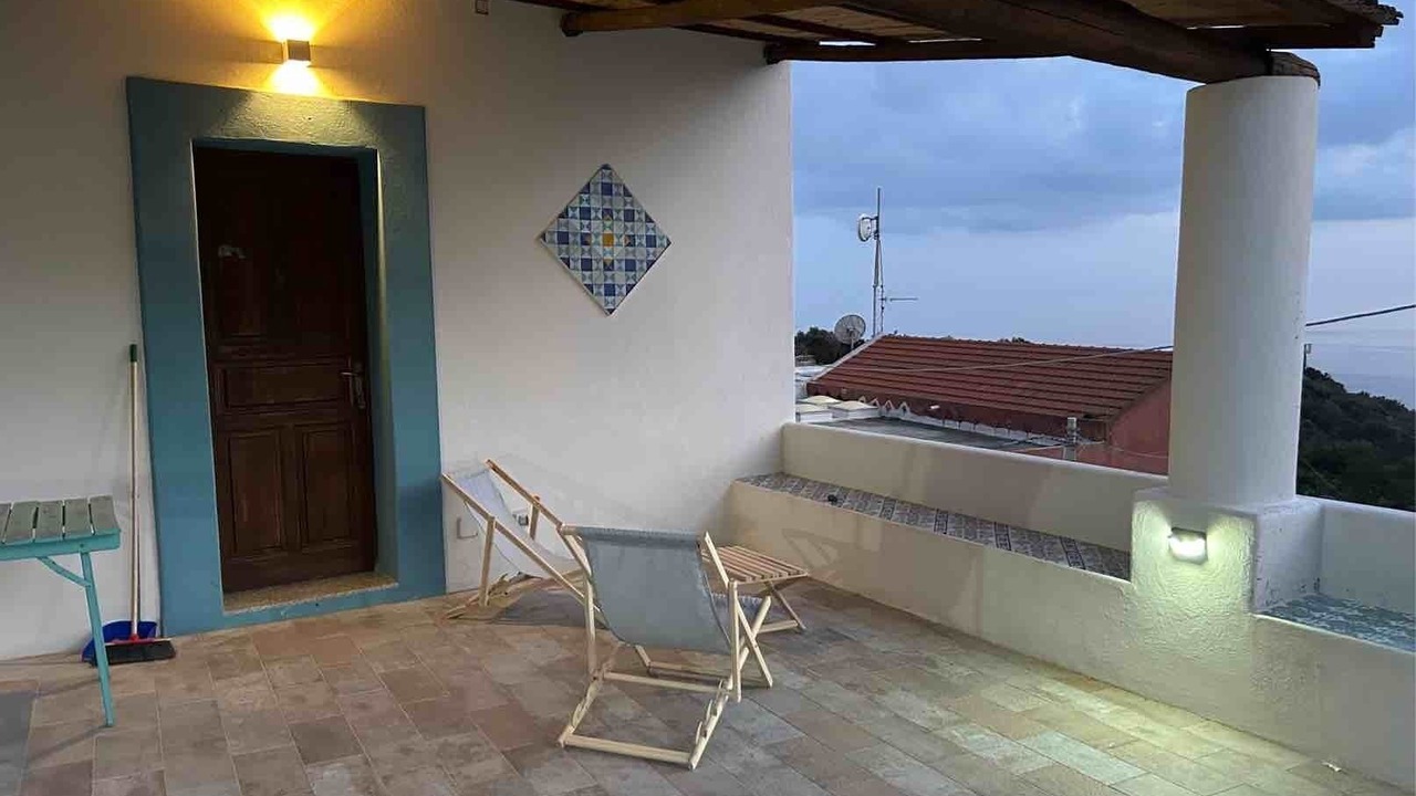Photo of Patio Balcony in Filicudi