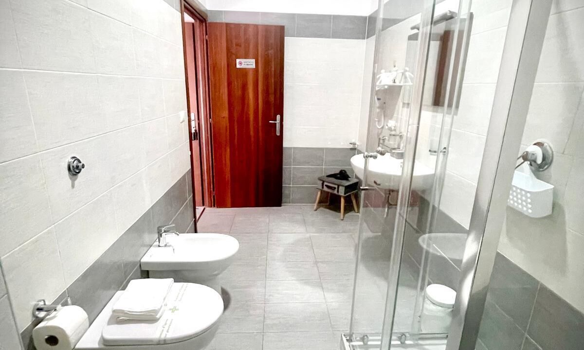 Photo of Bathroom in Vasto