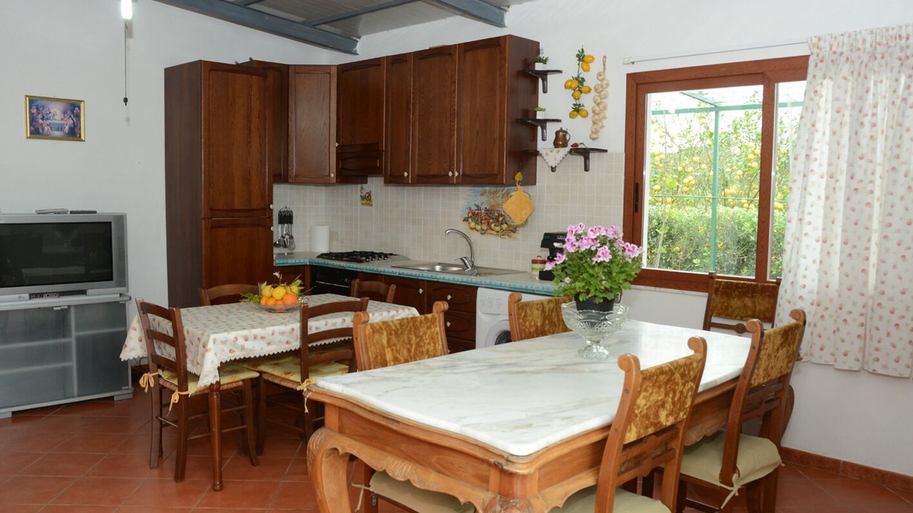 Photo of Kitchen in Campofelice di Roccella
