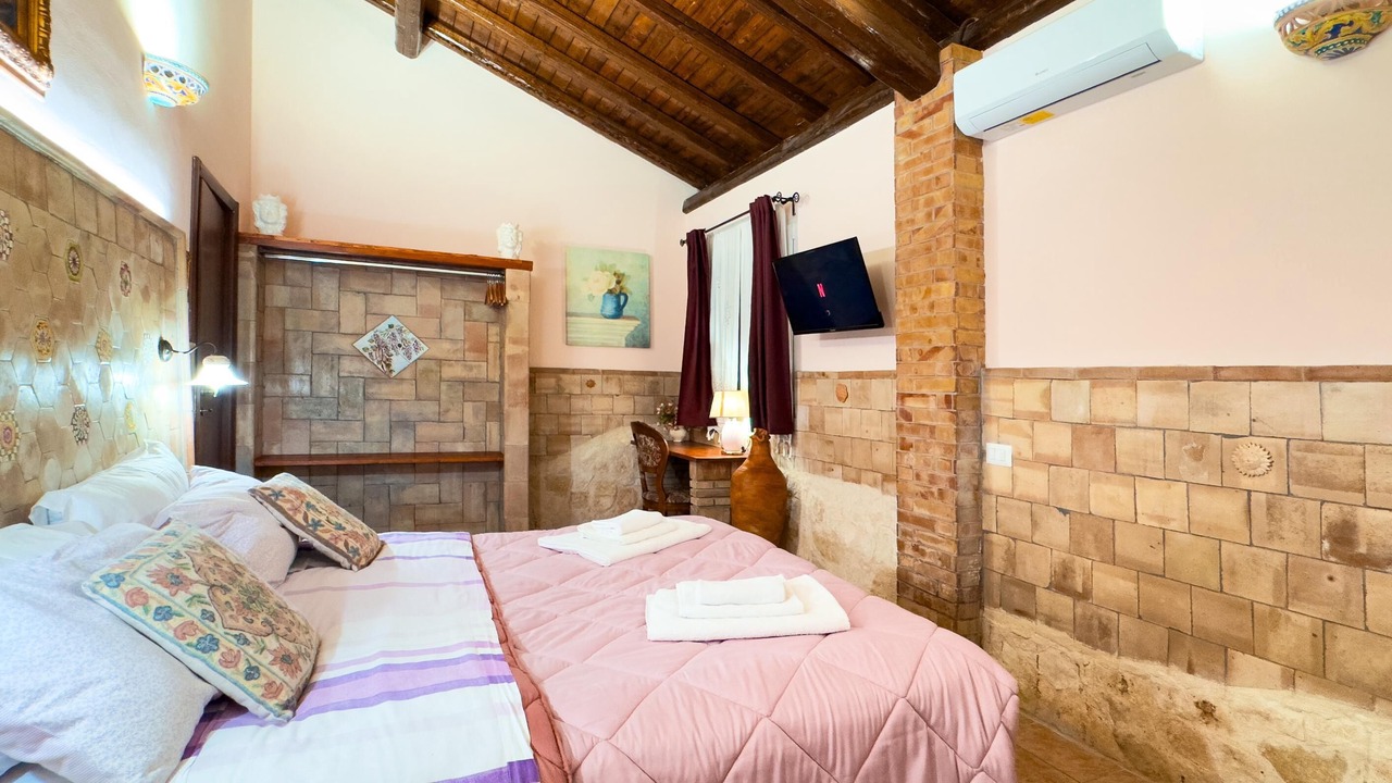 Photo of Bedroom in Mascali