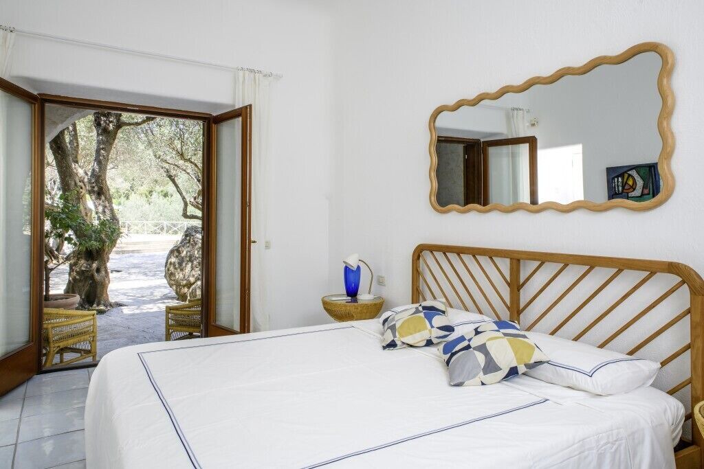 Photo of Bedroom in Forio