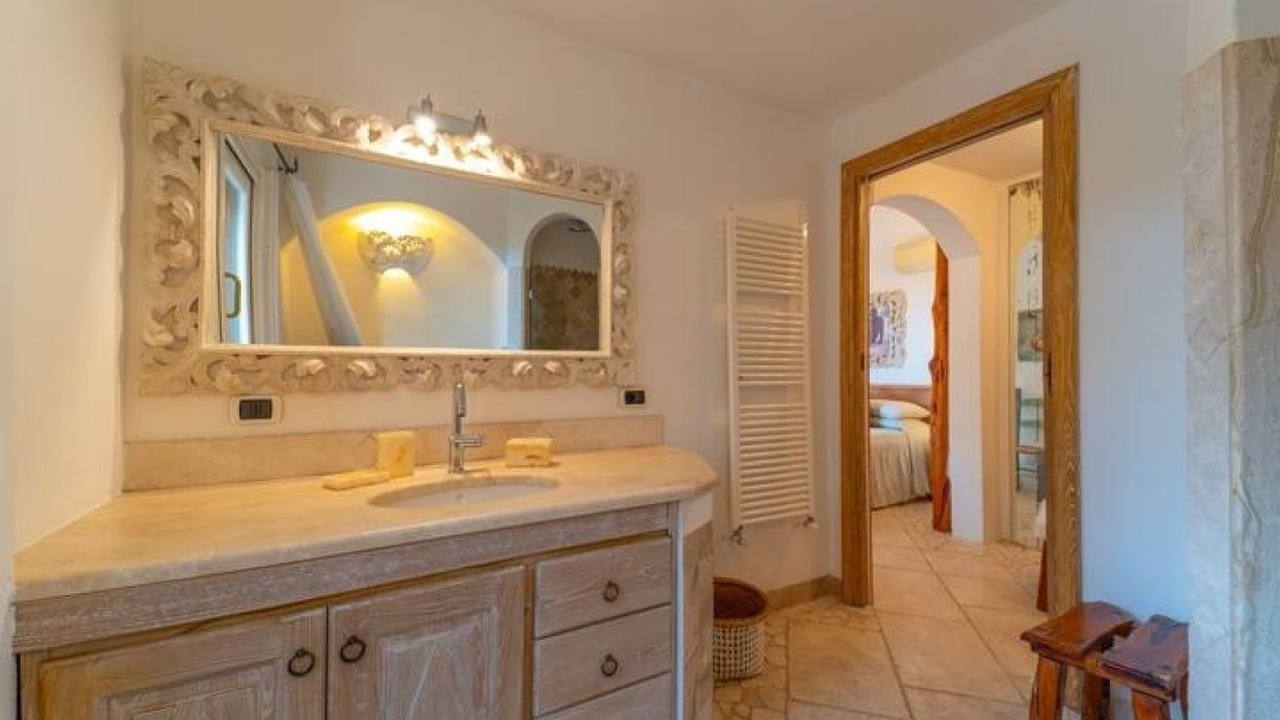 Photo of Bathroom in Liscia di Vacca