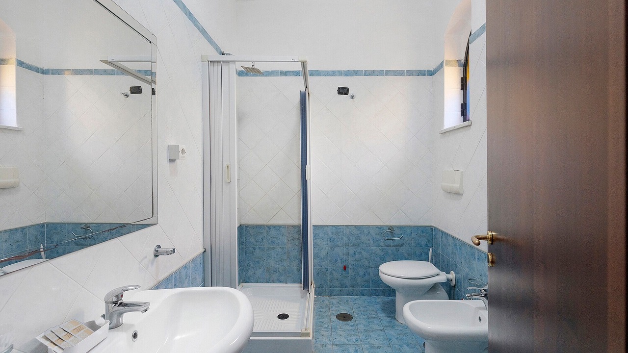 Photo of Bathroom in Torre Annunziata