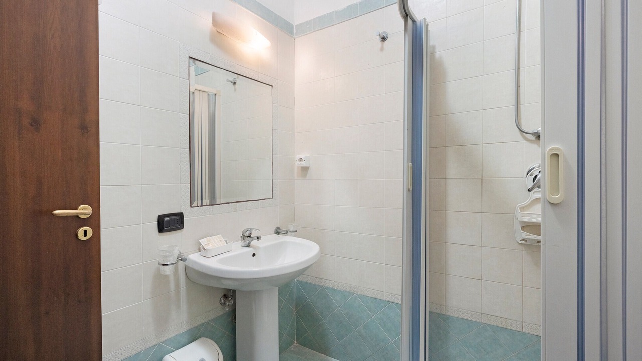 Photo of Bathroom in Torre Annunziata